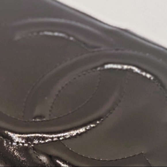 Vintage Chanel wallet 24k gold hardware *RARE* - Picture 8 of 15